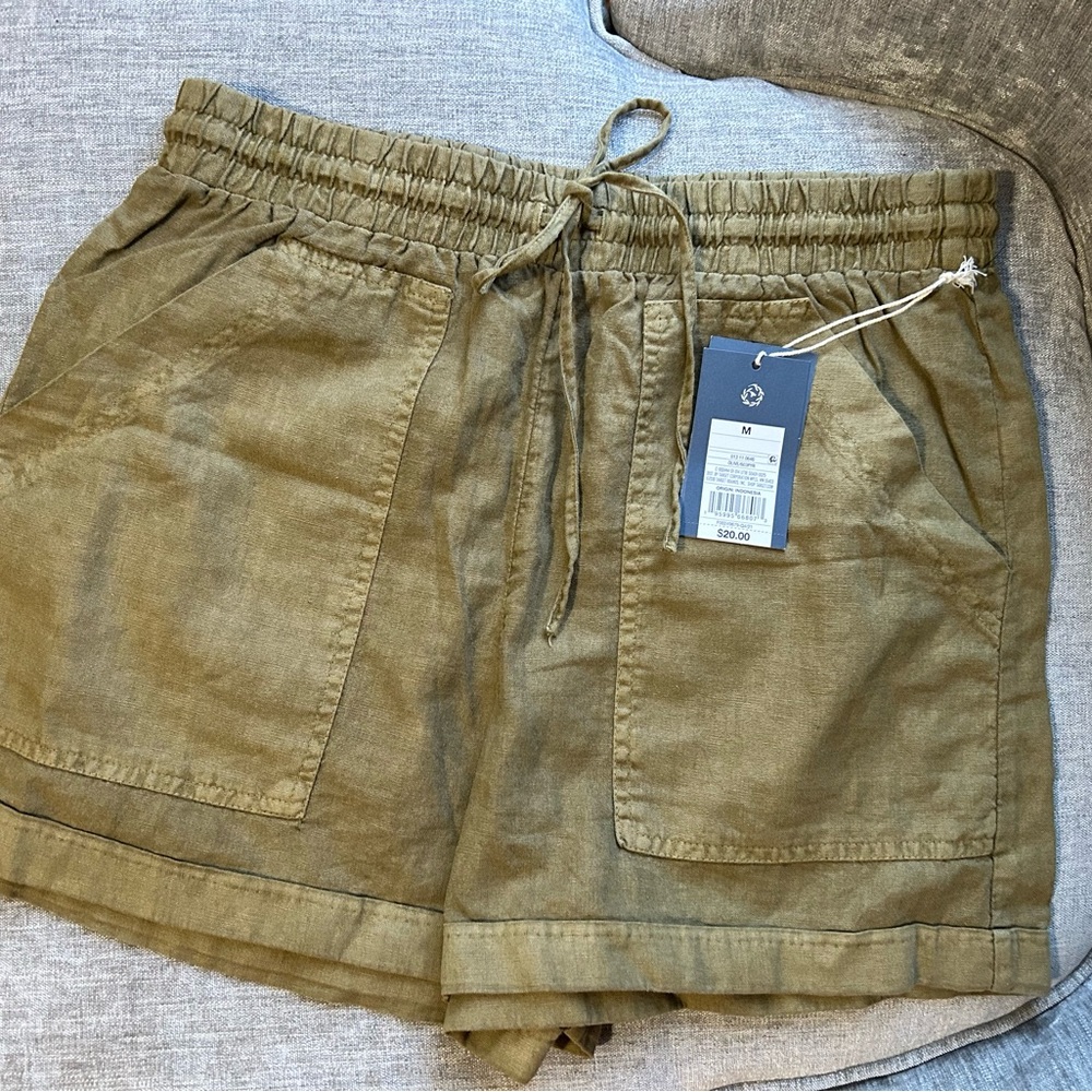 Women’s Linen shorts